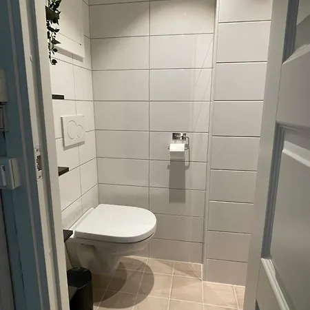 Moderne I Apartment